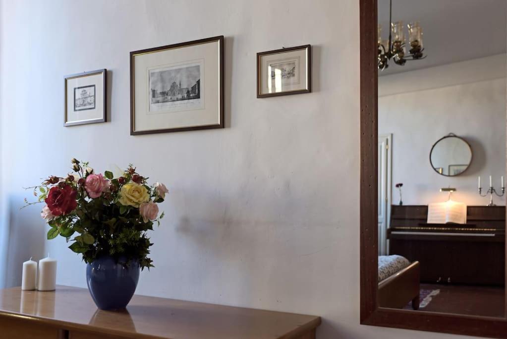 Cozy Apartment With Private Garden - City Center - Firenze Kültér fotó