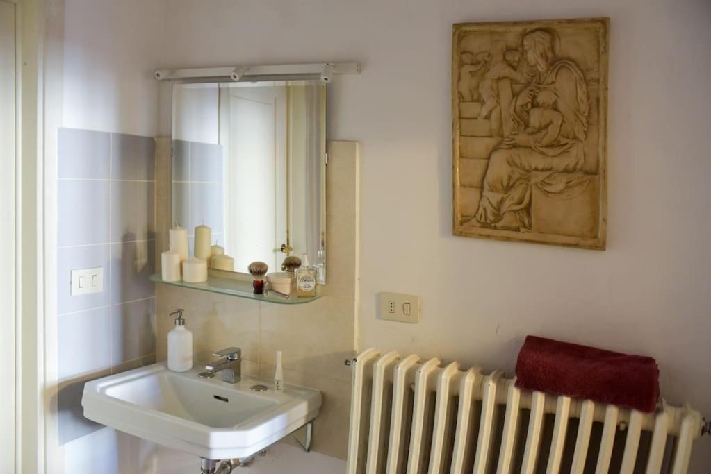 Cozy Apartment With Private Garden - City Center - Firenze Kültér fotó
